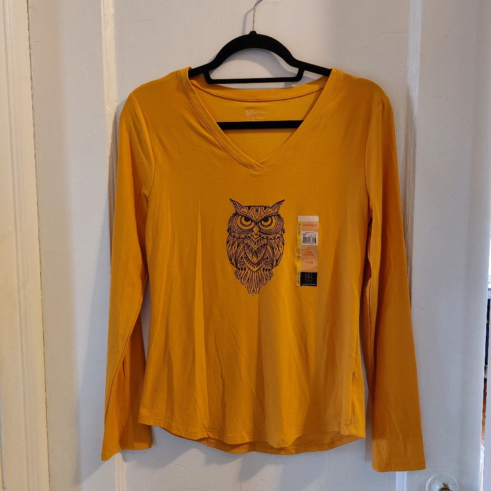 V-neck Owl Long Sleeve Tee